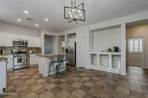 3815 W Ranier Court, Anthem, AZ 85086