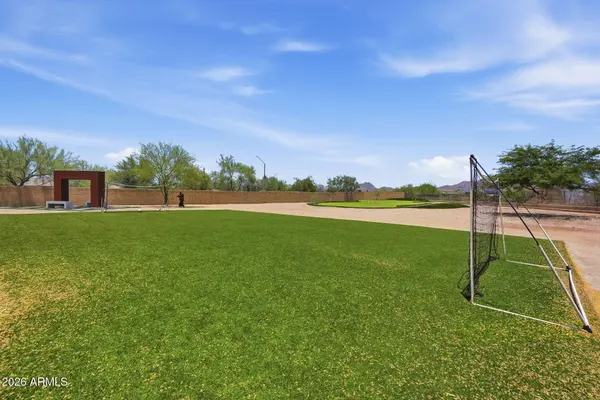 39029 N Courage Court, Anthem, AZ 85086