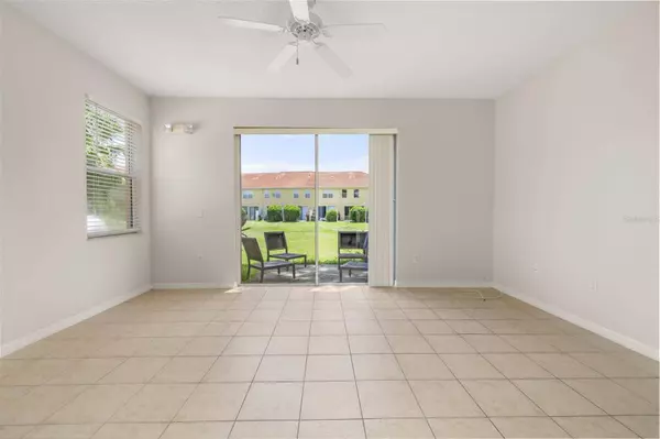7638 LONG ISLAND DR, Kissimmee, FL 34747