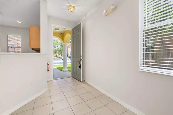 7638 LONG ISLAND DR, Kissimmee, FL 34747