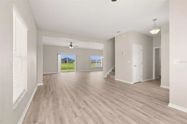 1037 BRENTON MANOR DR, Winter Haven, FL 33881