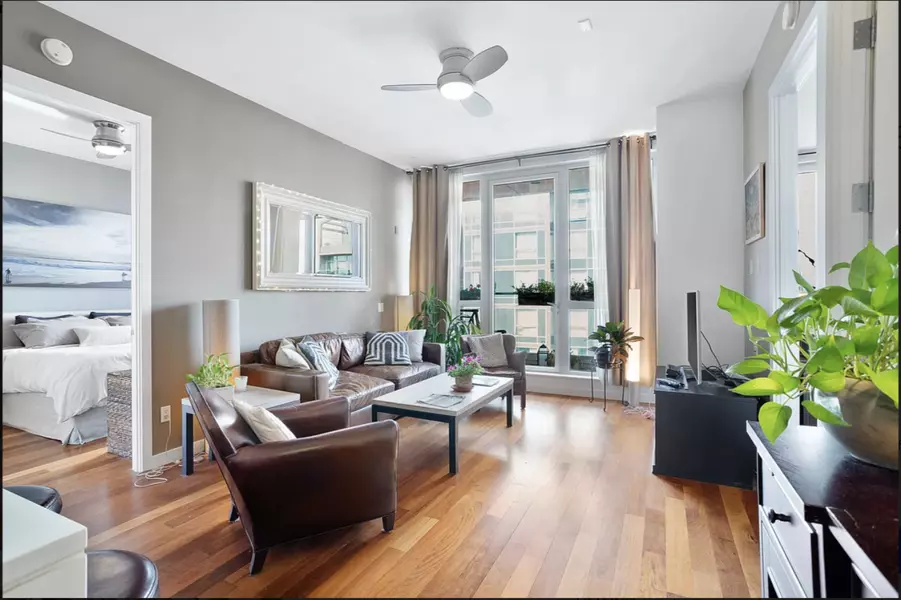 135 N 11th St #4h, Brooklyn, NY 11249-1498