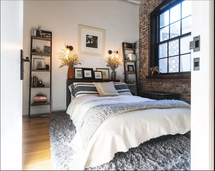 103 N 10th St #5h, Brooklyn, NY 11249-2014