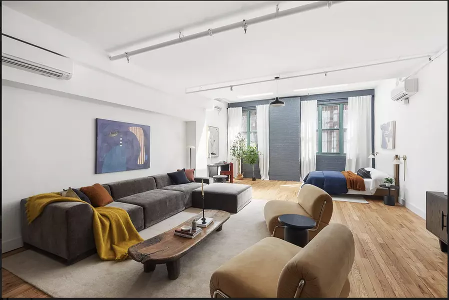 239 Banker St #1p, Brooklyn, NY 11222-2600