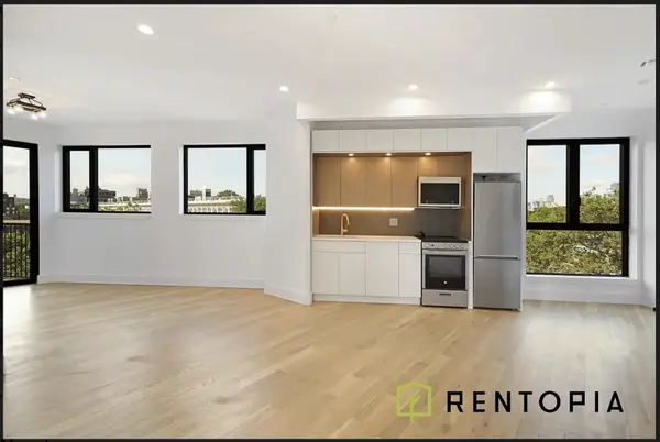 494 Manhattan Ave #2f, Brooklyn, NY 11222-7847