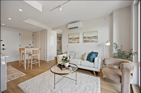 16 West St #514, Brooklyn, NY 11222-2019