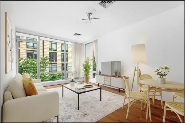 170 N 11th St #3d, Brooklyn, NY 11211-1191