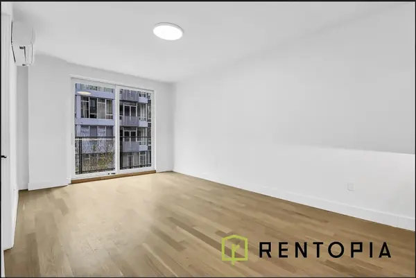 209 N 11th St #3m, Brooklyn, NY 11211-7832
