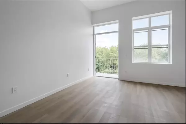 Brooklyn, NY 11211-9313,234 N 12th St #2f