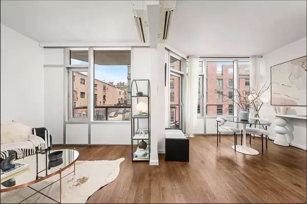 Brooklyn, NY 11249-3276,40 N 4th St #5e