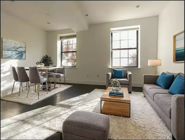 Brooklyn, NY 11211-3914,167 N 6th St #1c