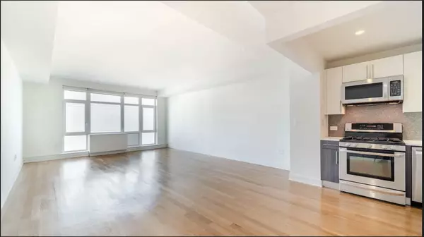 Brooklyn, NY 11249-4893,175 Kent Ave #604