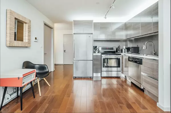 Brooklyn, NY 11249-3276,40 N 4th St #5s