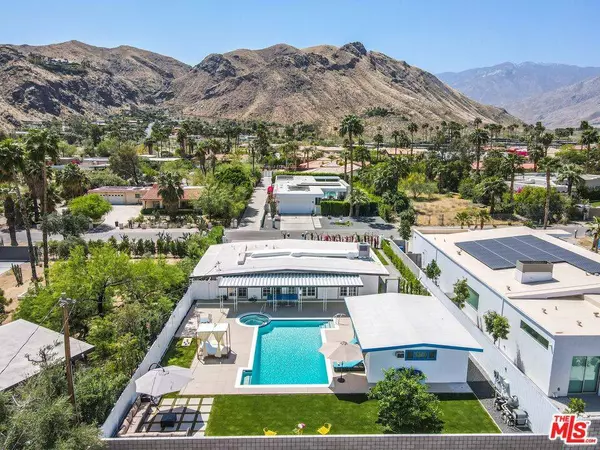 2716 Anza Trl, Palm Springs, CA 92264