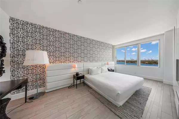 1100 West Ave #1614, Miami Beach, FL 33139