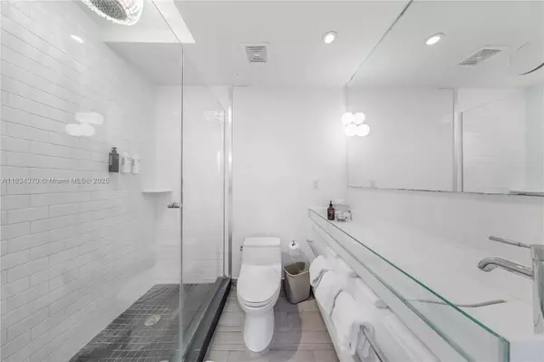 1100 West Ave #1614, Miami Beach, FL 33139