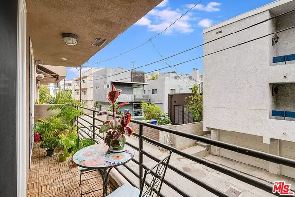 20 Catamaran St #104, Marina Del Rey, CA 90292