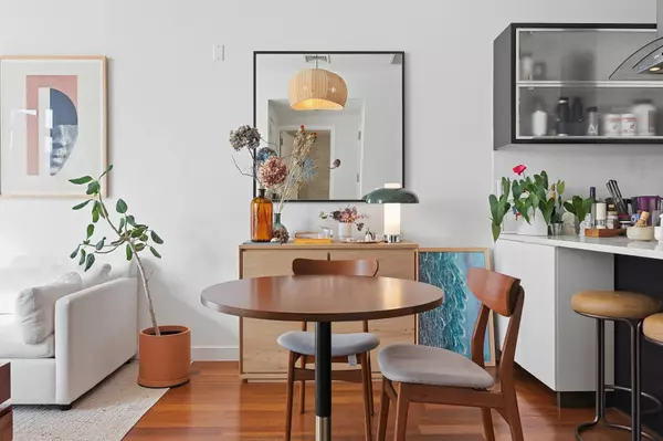 162 N 12th Street #4C, Brooklyn, NY 11249-1752