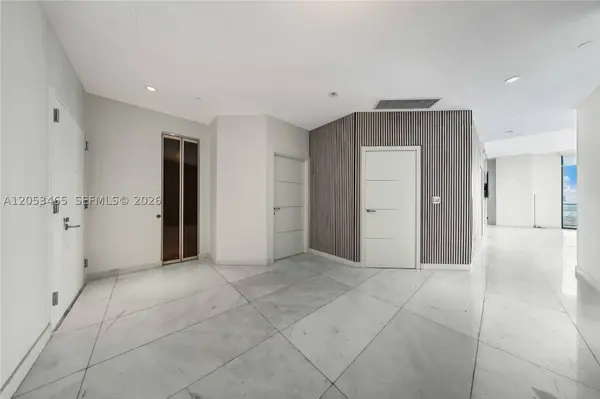 1300 S Miami Ave #PH5210, Miami, FL 33130