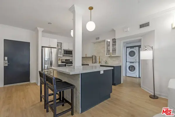 20 Catamaran St #104, Marina Del Rey, CA 90292