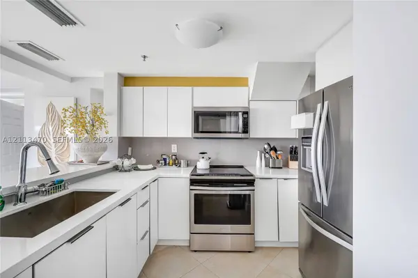 6362 Collins Ave #611, Miami Beach, FL 33141