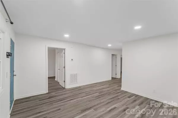 500 3rd ST, Stanley, NC 28164