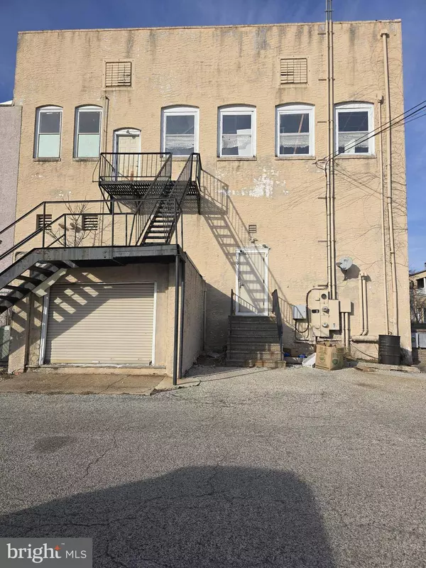 729 E LANDIS AVE, Vineland, NJ 08360