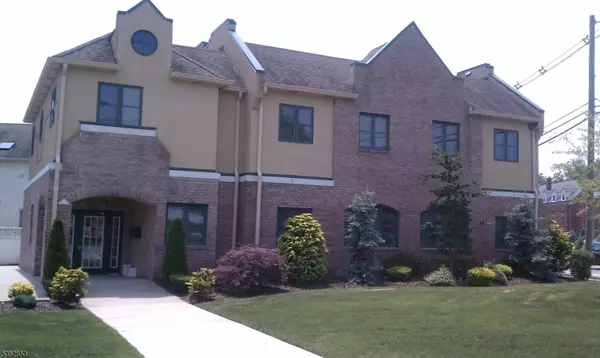 263 Washington Ave, Dumont Boro, NJ 07628