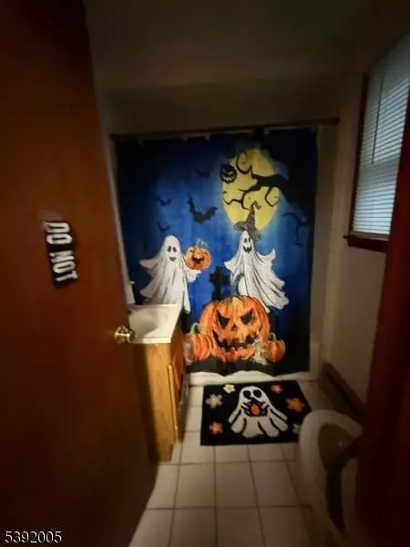 194 Saddle River Rd, Saddle Brook Twp., NJ 07663