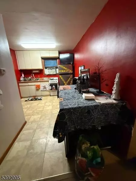 194 Saddle River Rd, Saddle Brook Twp., NJ 07663