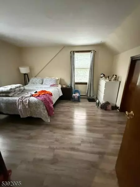 194 Saddle River Rd, Saddle Brook Twp., NJ 07663