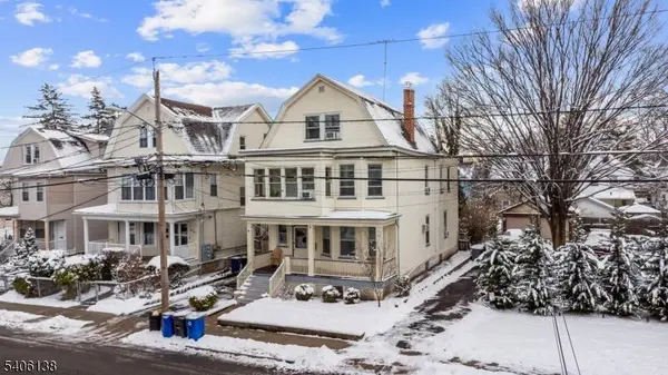 54 Riggs Pl, West Orange Twp., NJ 07052