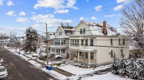 54 Riggs Pl, West Orange Twp., NJ 07052