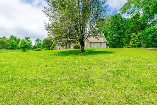 13709 Stormer RD, Soddy Daisy, TN 37379