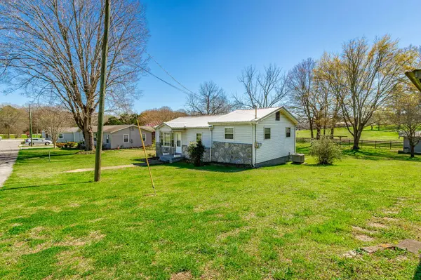 55 Rutledge ST, Chickamauga, GA 30707