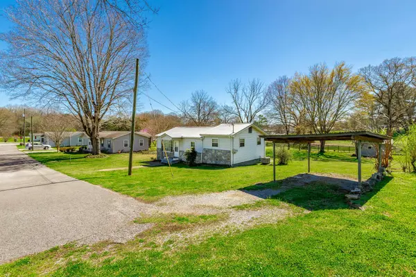 55 Rutledge ST, Chickamauga, GA 30707