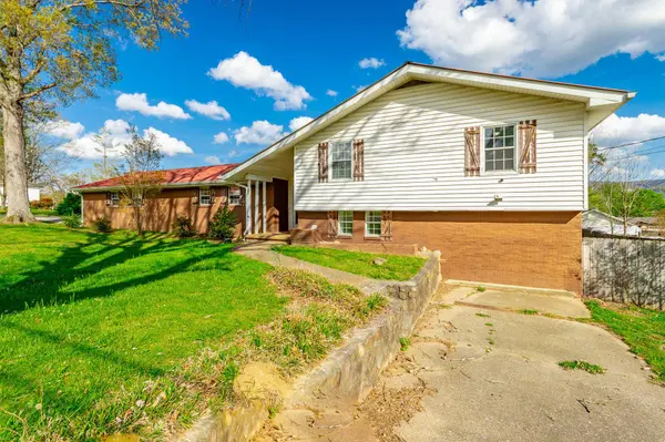 568 Poplar ST, Trenton, GA 30752
