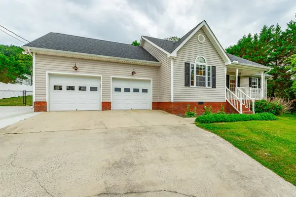 1092 Beaumont RD, Ringgold, GA 30736