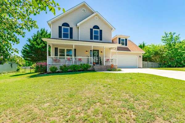819 Spring Meadows DR, Ringgold, GA 30736