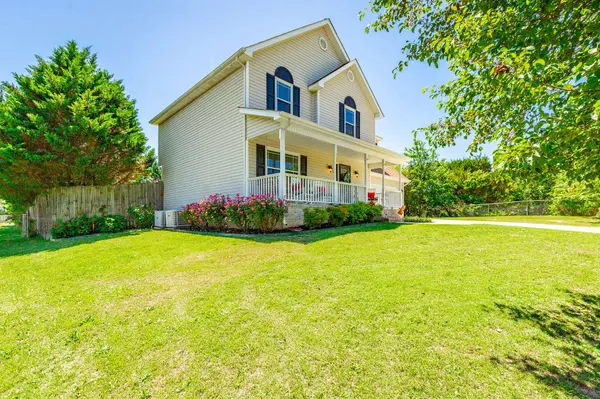 819 Spring Meadows DR, Ringgold, GA 30736
