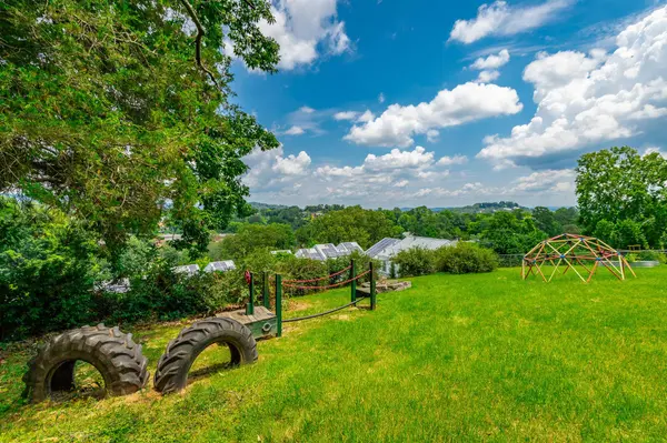 1127 Valentine CIR, Chattanooga, TN 37405