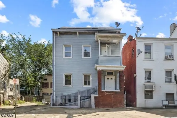 227 Mill St, Paterson City, NJ 07501