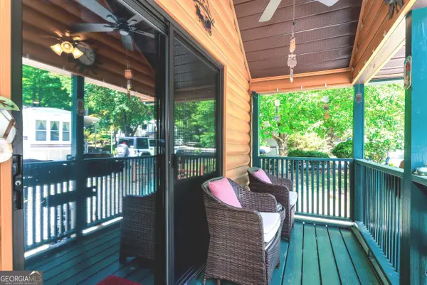 76 Hidden Valley RD, Cleveland, GA 30528