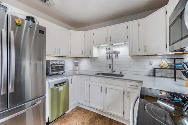 6816 13TH ST N, St Petersburg, FL 33702