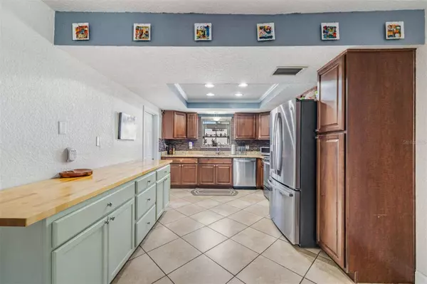 8206 PENWOOD DR, Port Richey, FL 34668