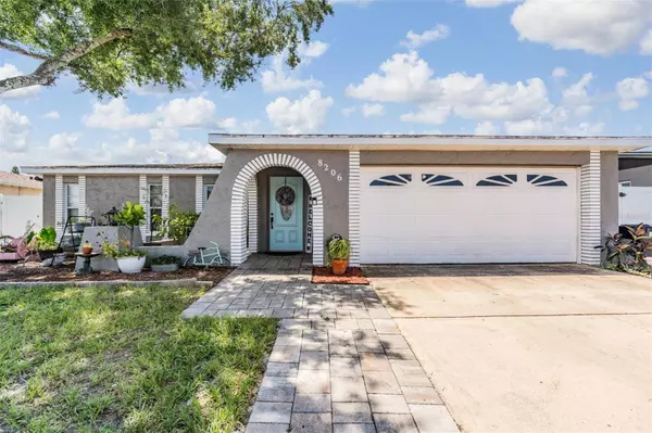 8206 PENWOOD DR, Port Richey, FL 34668