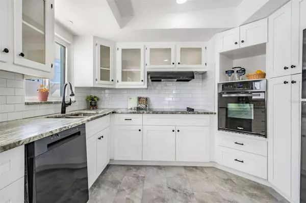 13806 SAN JUAN AVE, Hudson, FL 34667