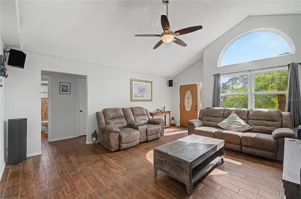 2021 CRANE CT, New Port Richey, FL 34655