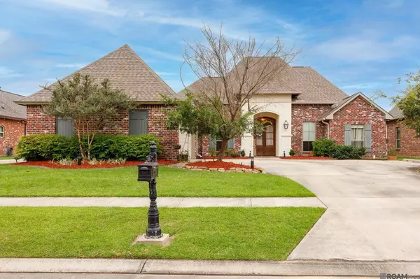 13267 Brookcrest Dr, Walker, LA 70785