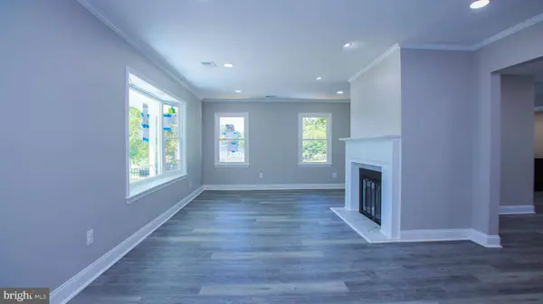 2608 HOLLY DR, Fort Washington, MD 20744